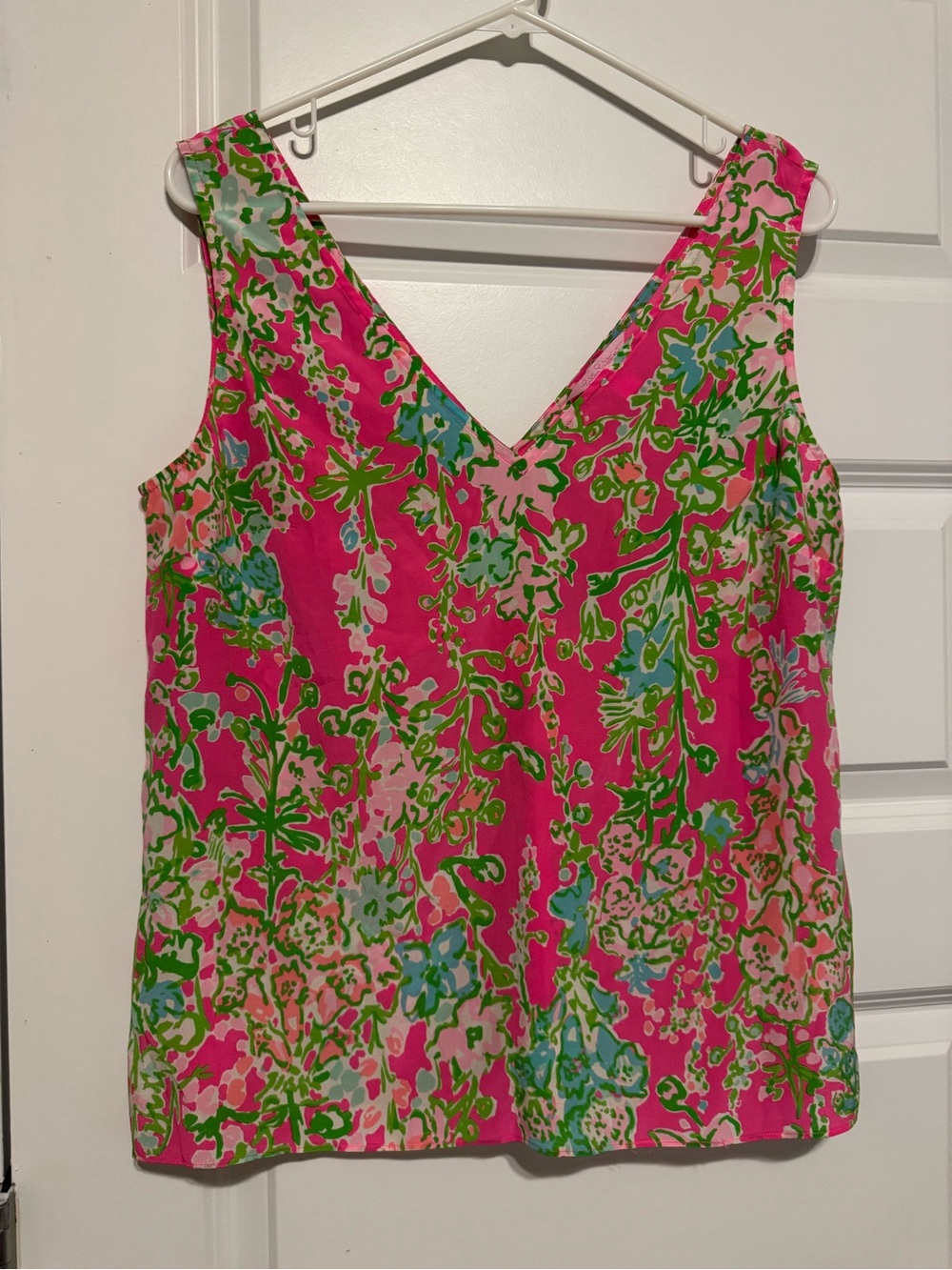 Lilly Pulitzer Pink Floral V-Neck Sleeveless Tank in Southern Charm Cipriani.